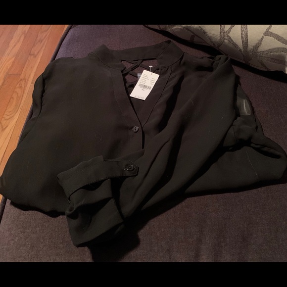 Sheer blouse - Picture 2 of 5